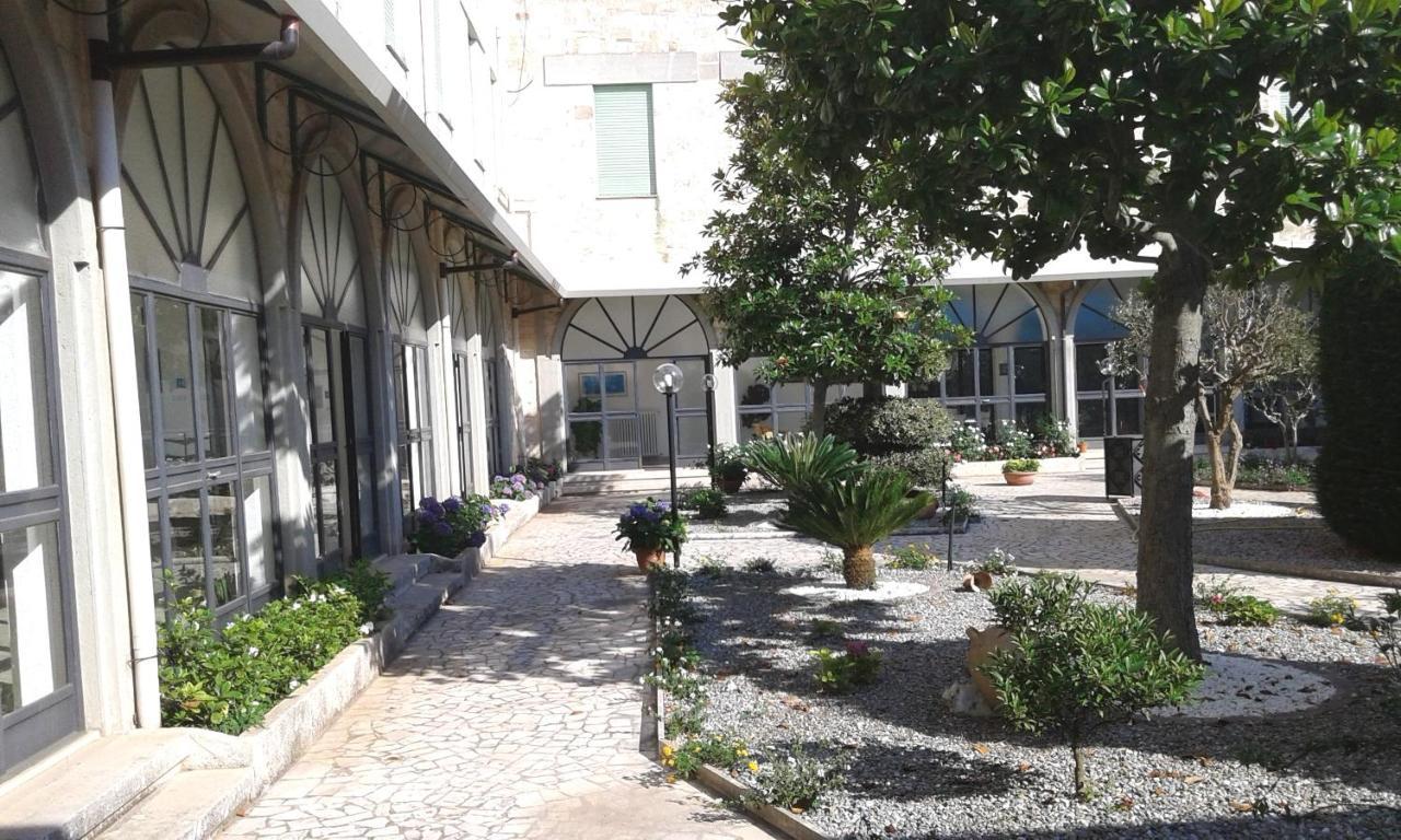 Trullo Dell'Immacolata - Casa Vacanze Gestita Da Suore Selva Di Fasano Eksteriør billede